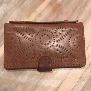 Cleobella Clutch